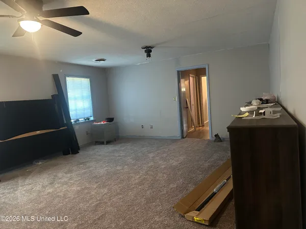 $95,000 | 927 Royal Oak Drive, Jackson, MS 39209