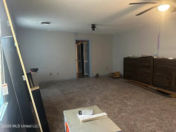 $95,000 | 927 Royal Oak Drive, Jackson, MS 39209