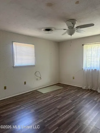 $95,000 | 927 Royal Oak Drive, Jackson, MS 39209