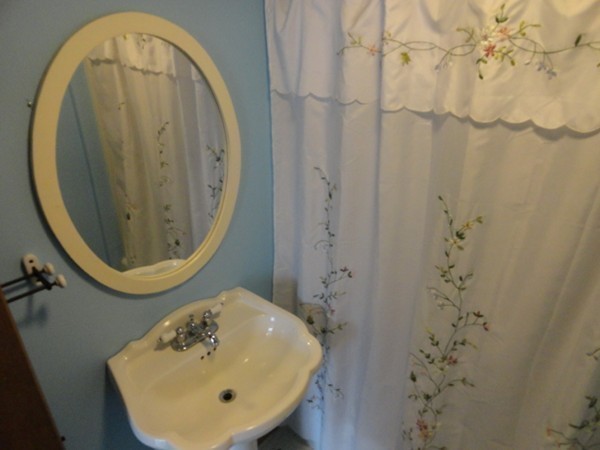 260 South Row Road Townsend, MA 01469 - Photo 11 of 27