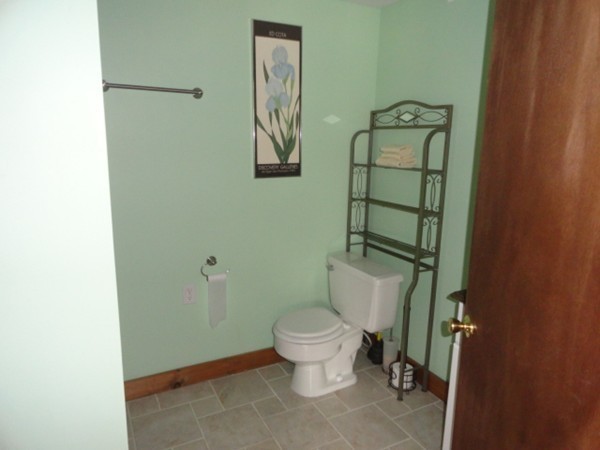 260 South Row Road Townsend, MA 01469 - Photo 17 of 27