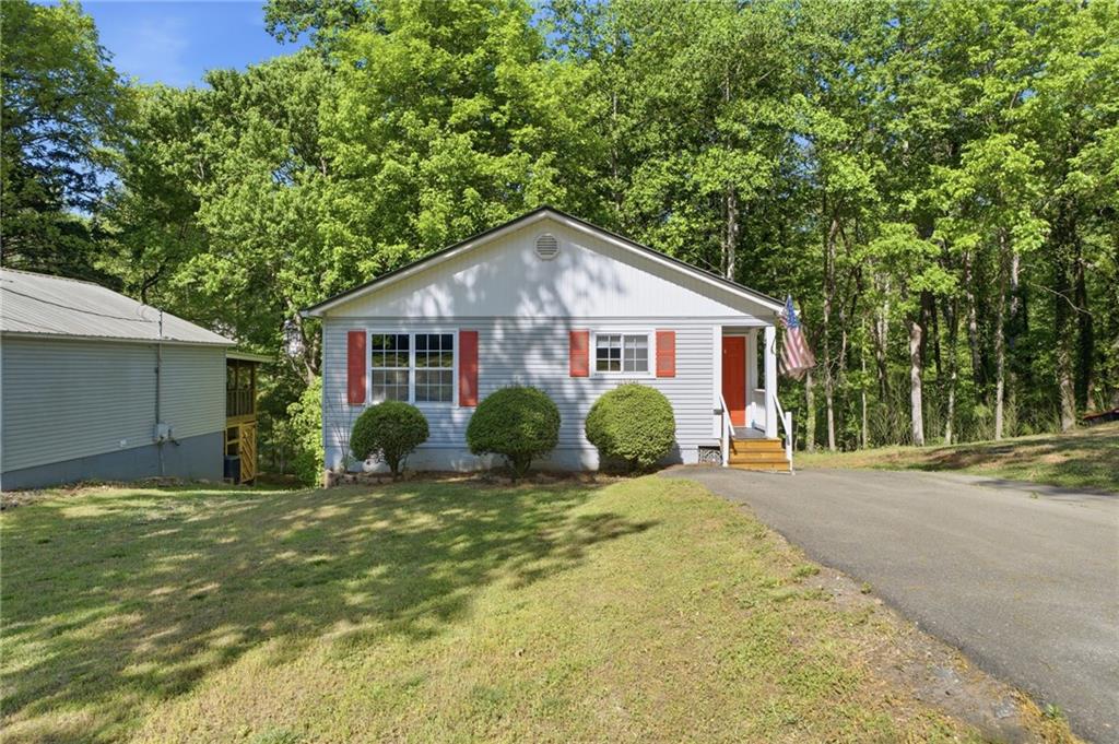 5135 Phoenix Street Cumming, GA 30041 - Photo 2 of 34