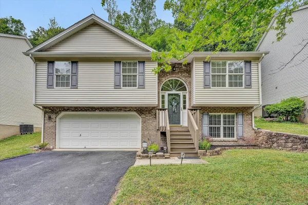 $330,000 | 1750 Connors Run, Salem, VA 24153