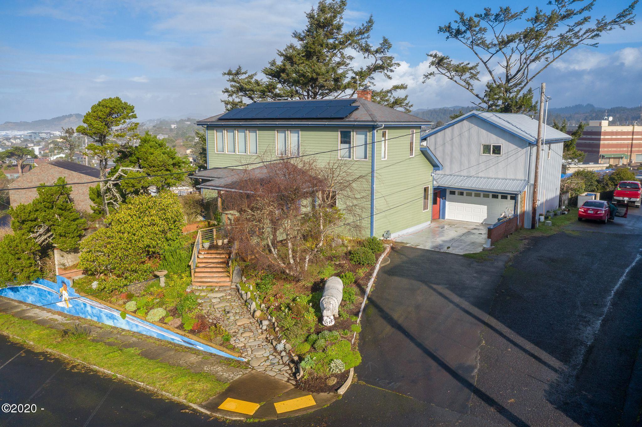 517 Southwest Hurbert Street Newport, OR 97365 - Photo 2 of 56 517SWHurbertAerial (2)