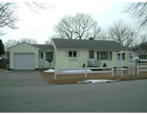120 Colonial Road Lawrence, MA 01843 - Photo 2 of 8 Gallery Image 2
