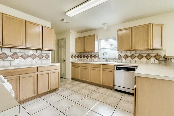 $1,850 | 19323 Colony Grove Lane, Katy, TX 77449