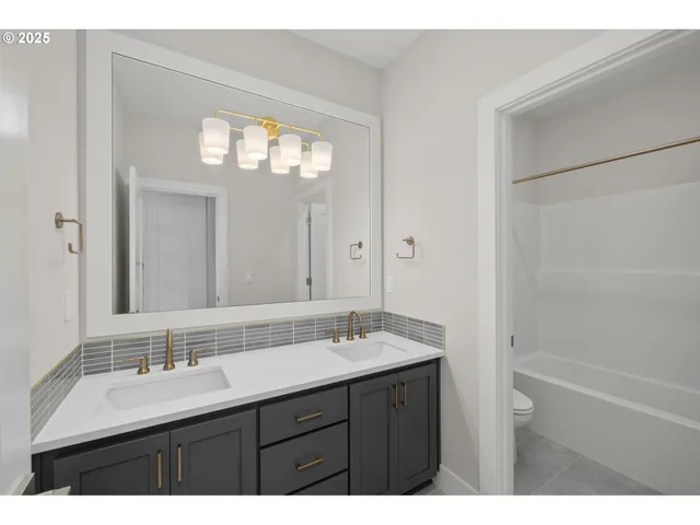 $1,049,950 | 17806 Northwest Layla Drive, Unit LOT 23, Portland, OR 97229