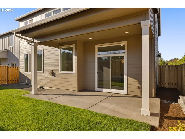 $1,049,950 | 17806 Northwest Layla Drive, Unit LOT 23, Portland, OR 97229