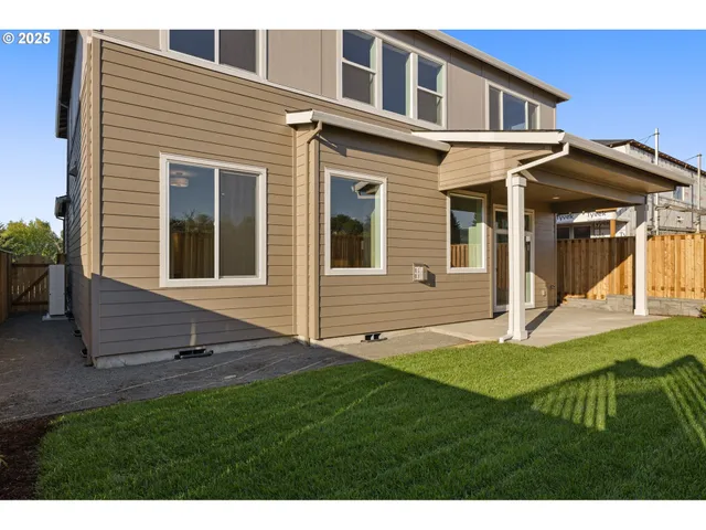 $1,049,950 | 17806 Northwest Layla Drive, Unit LOT 23, Portland, OR 97229