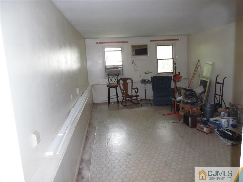 1440 Mohawk Road North Brunswick, NJ 08902 - Photo 17 of 17 Gallery Image 17