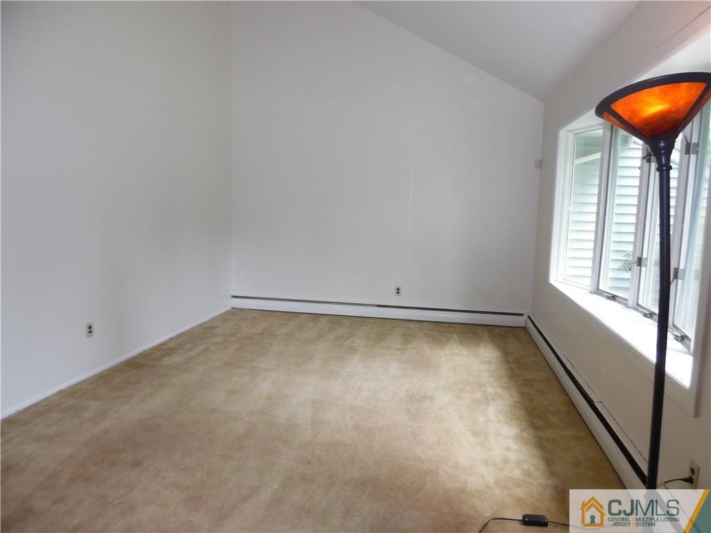 1440 Mohawk Road North Brunswick, NJ 08902 - Photo 8 of 17 Gallery Image 8