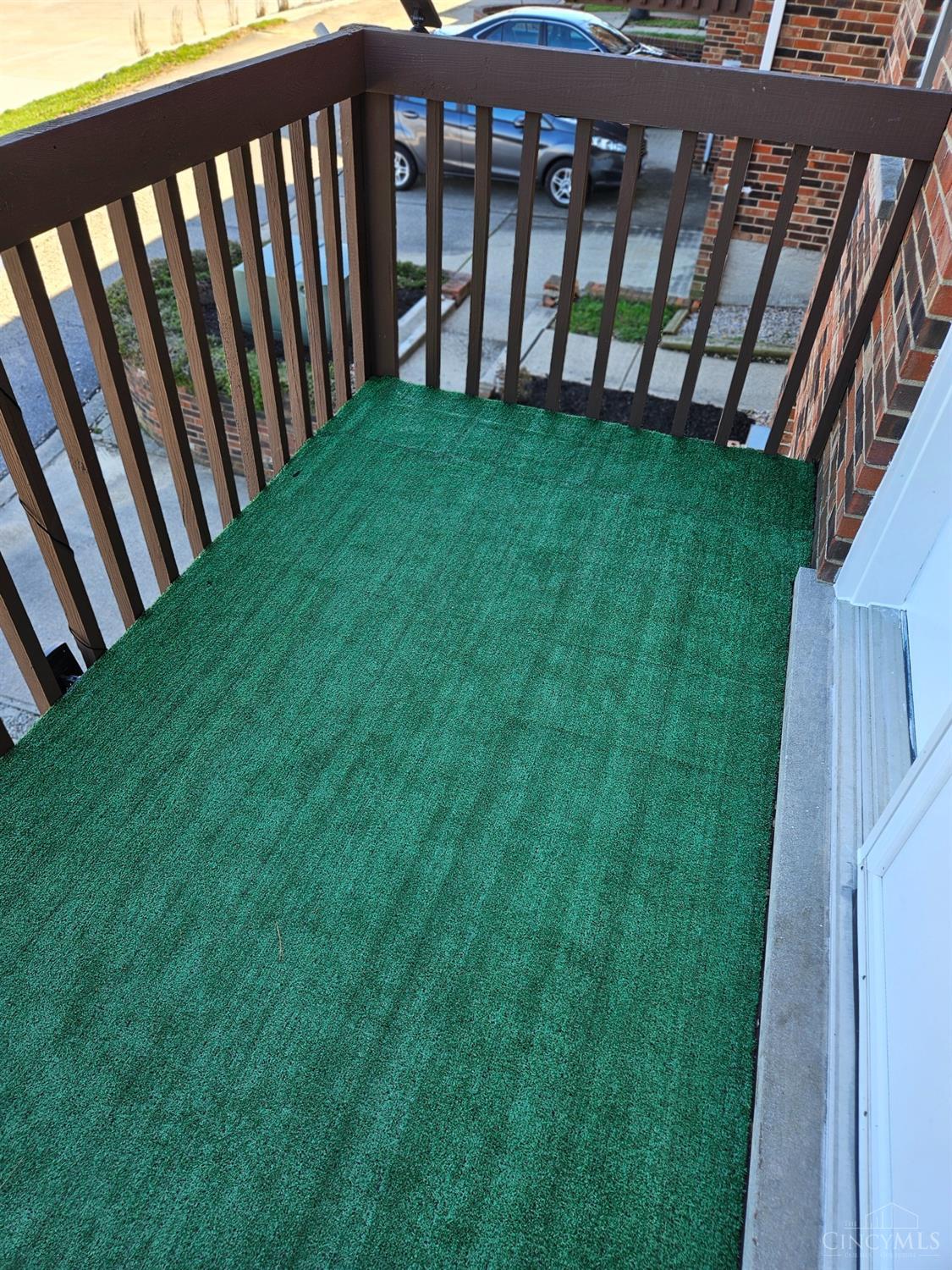 5638 Springdale Road Cincinnati, OH 45251 - Photo 5 of 19