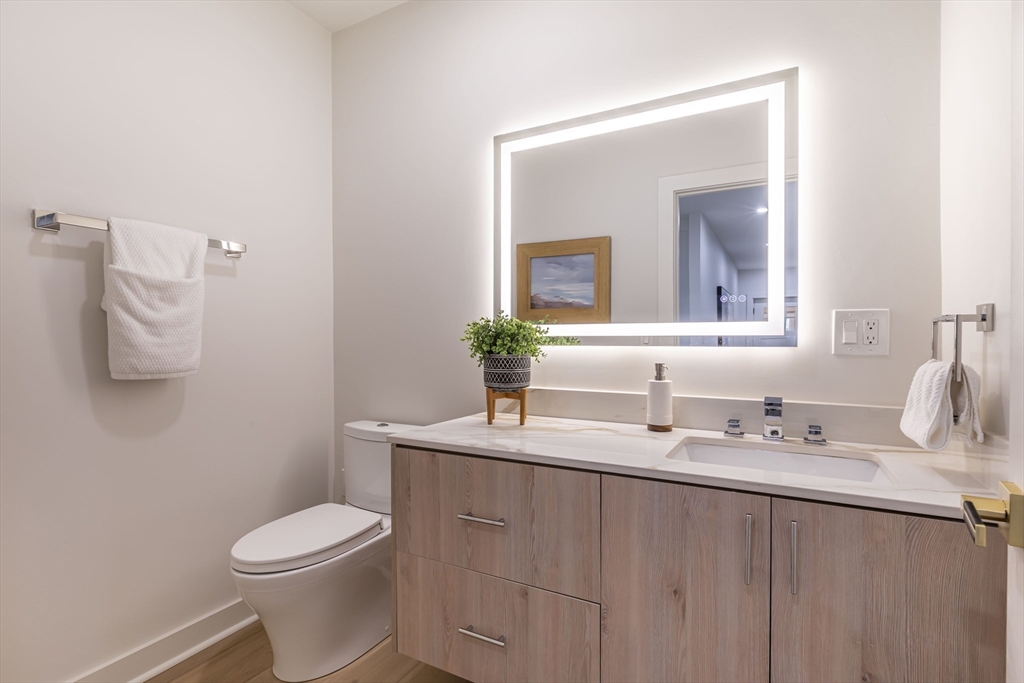 84 Winthrop Road Brookline, MA 02445 - Photo 21 of 42