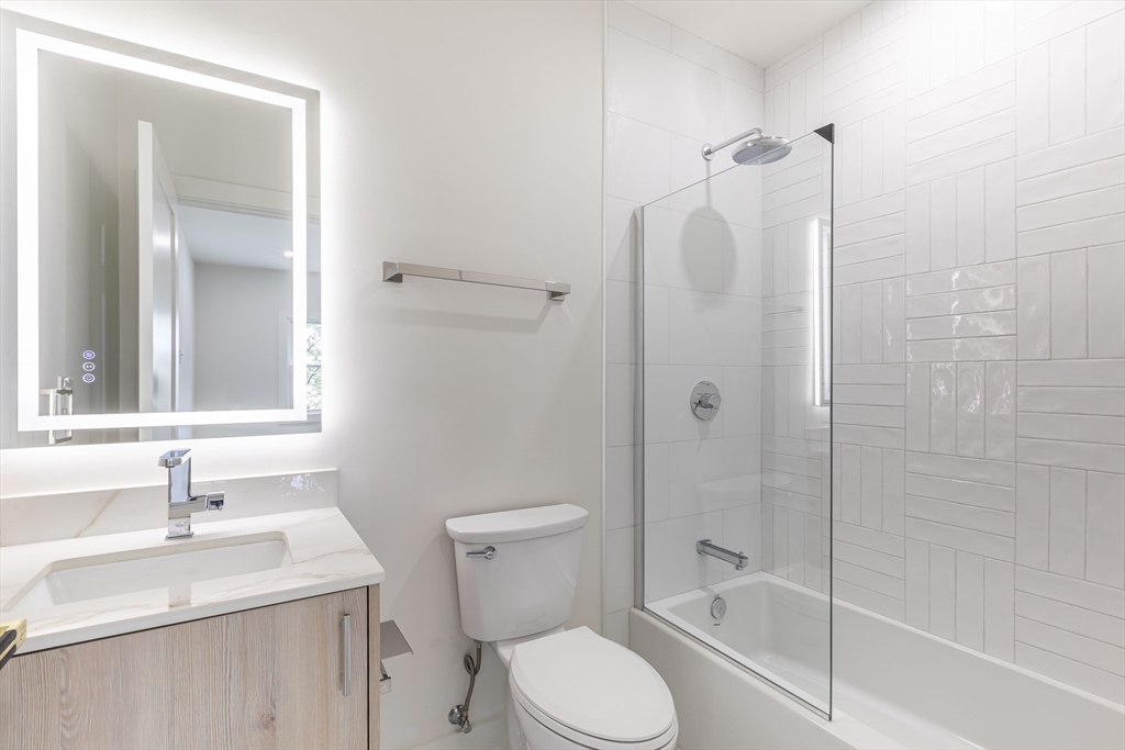 84 Winthrop Road Brookline, MA 02445 - Photo 31 of 42