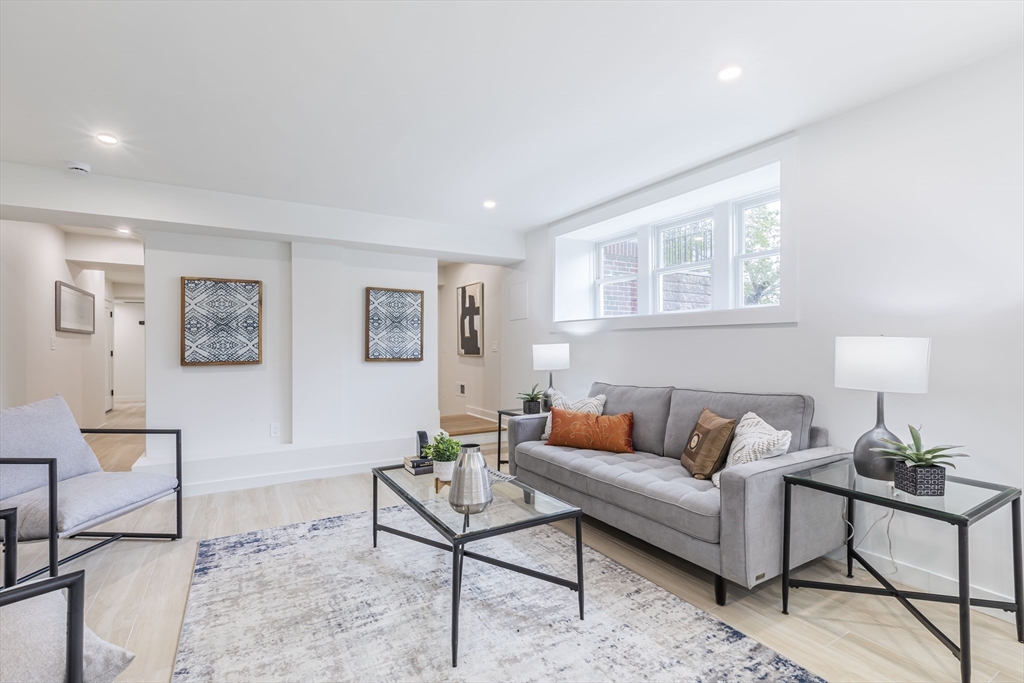 84 Winthrop Road Brookline, MA 02445 - Photo 34 of 42