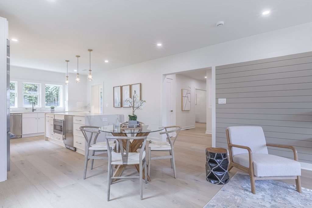 84 Winthrop Road Brookline, MA 02445 - Photo 7 of 42