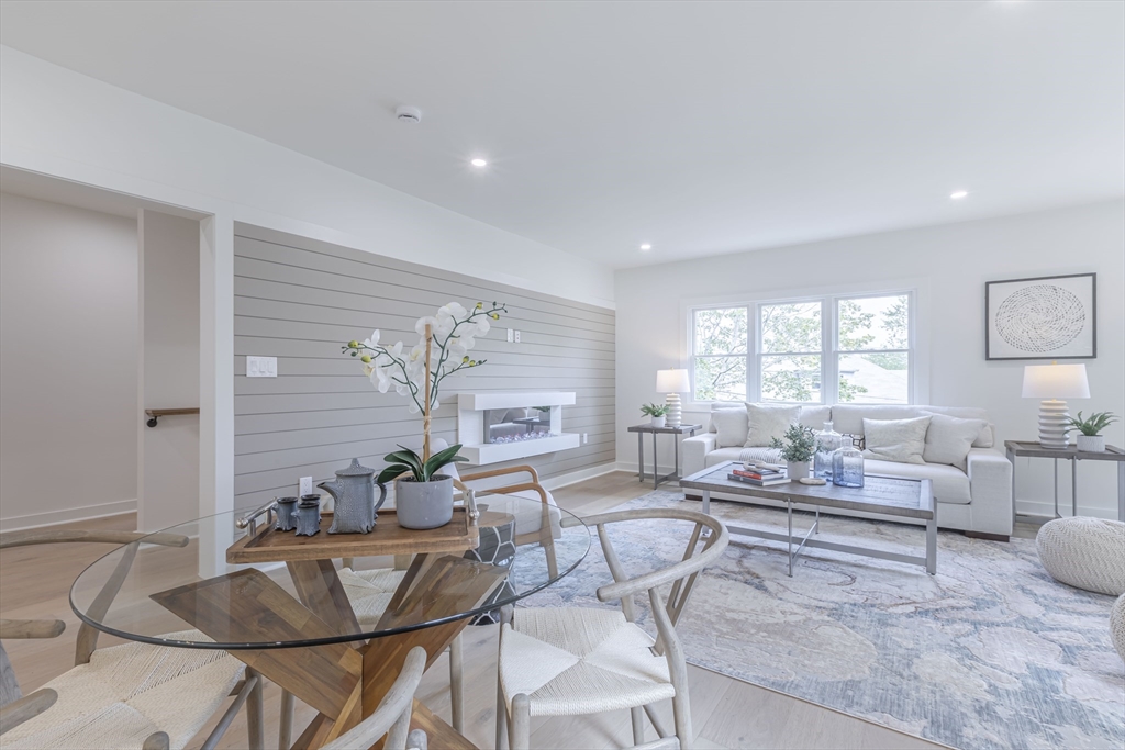 84 Winthrop Road Brookline, MA 02445 - Photo 10 of 42