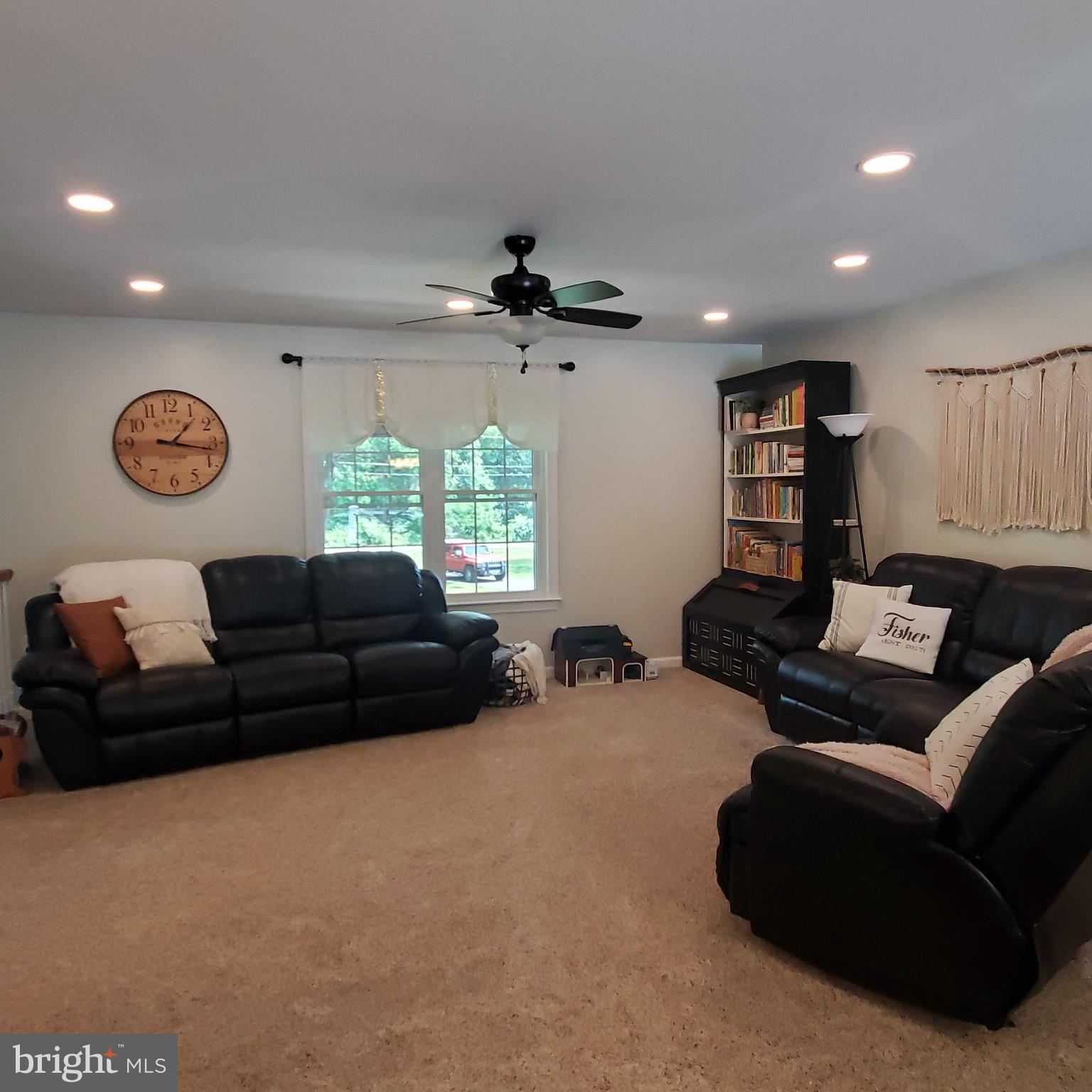 295 Fenwick Road Pilesgrove, NJ 08098 - Photo 11 of 37