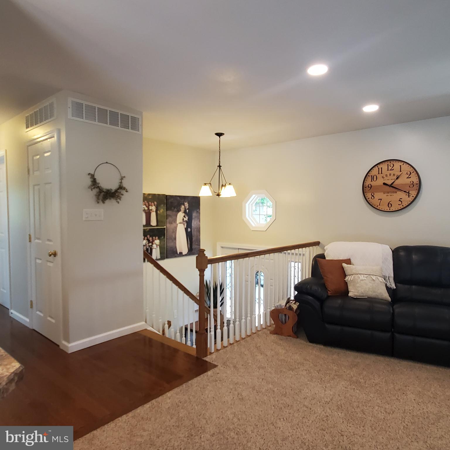 295 Fenwick Road Pilesgrove, NJ 08098 - Photo 10 of 37