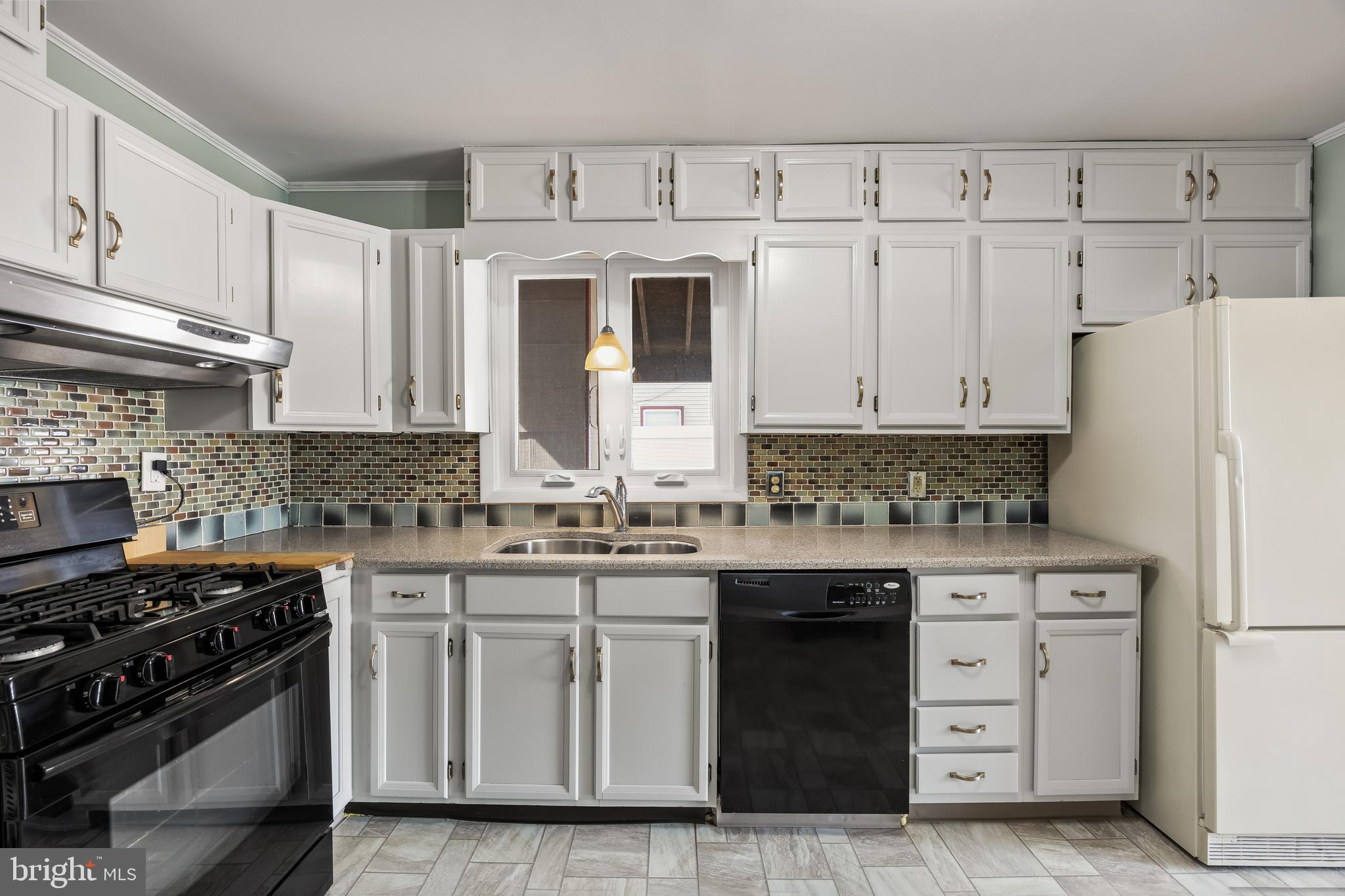 20 Boswell Road Marlton, NJ 08053 - Photo 9 of 32 Gallery Image 9