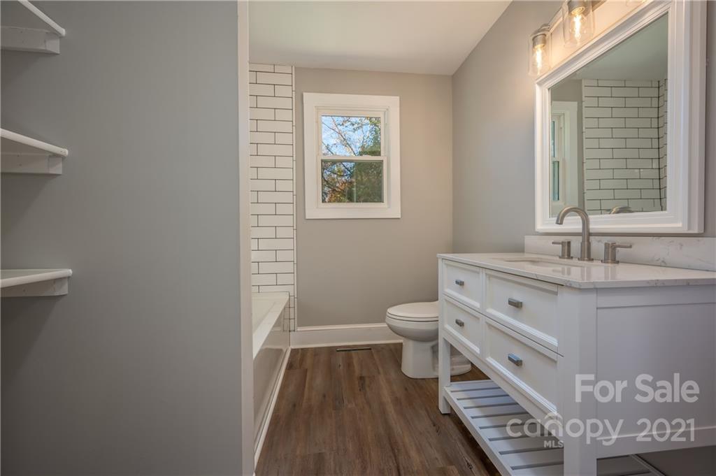 1256 Racepath Church Road Mooresboro, NC 28114 - Photo 10 of 35 Gallery Image 10