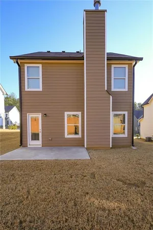 a front view of house with yard