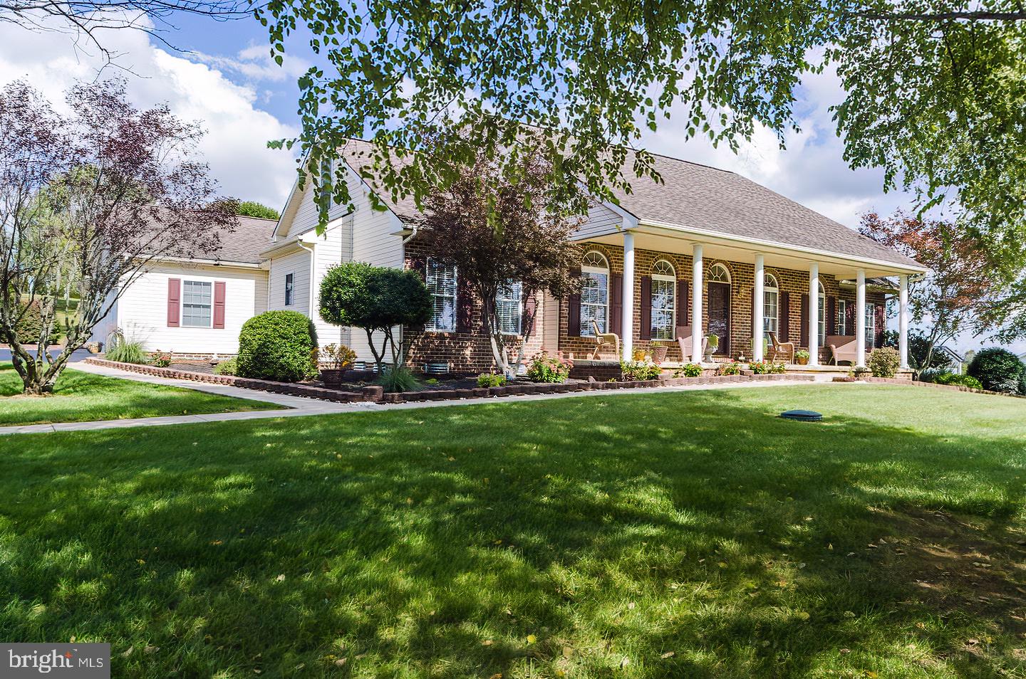 177 Kitchen Orchard Road Hedgesville, WV 25427 - Photo 1 of 86 Gallery Image 1