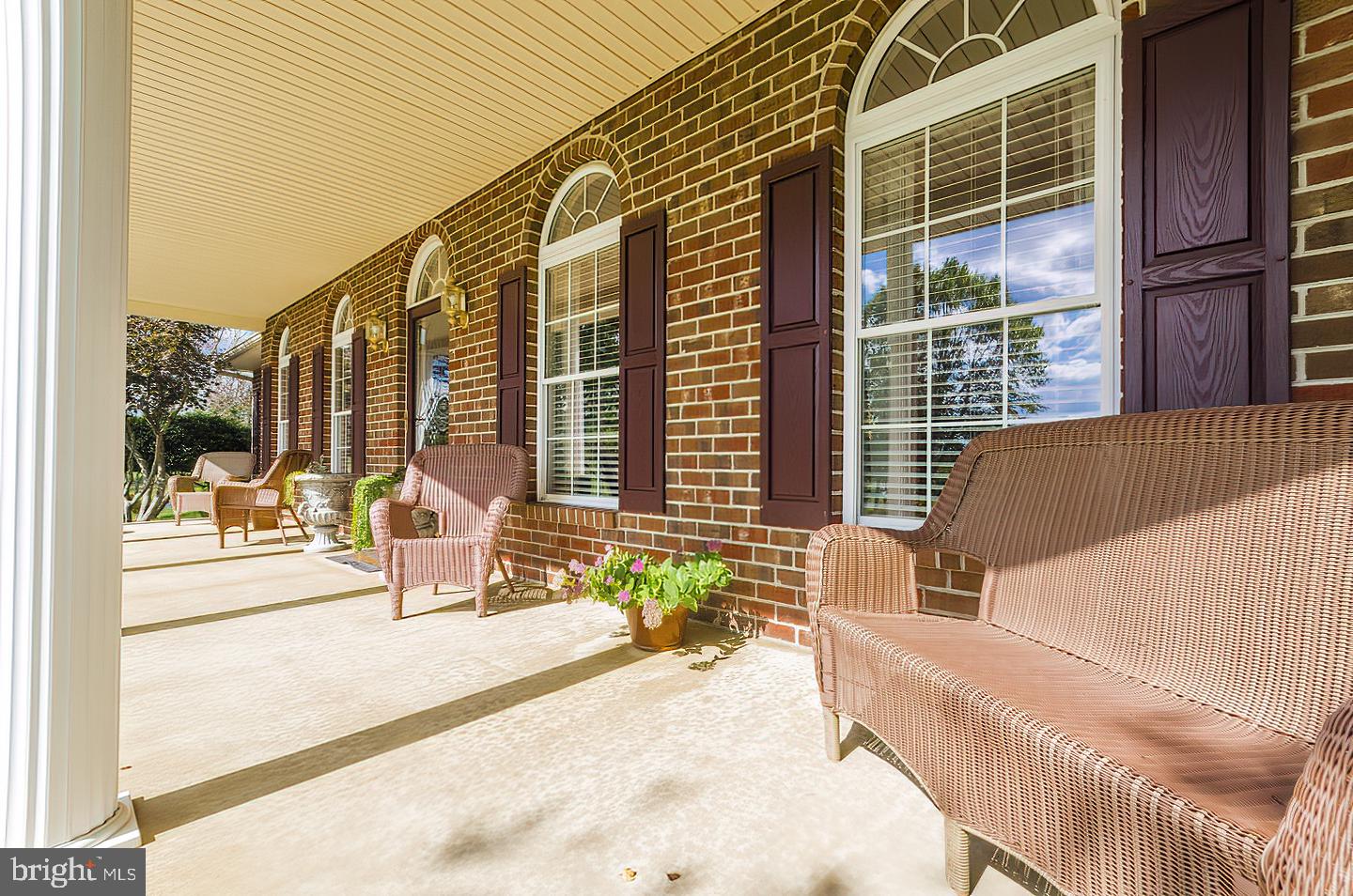 177 Kitchen Orchard Road Hedgesville, WV 25427 - Photo 6 of 86 Gallery Image 6
