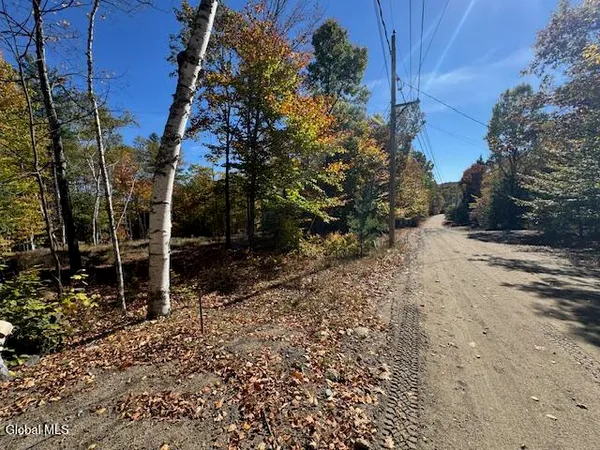 $68,000 | 30 Mohican Trail, Johnsburg, NY 12853