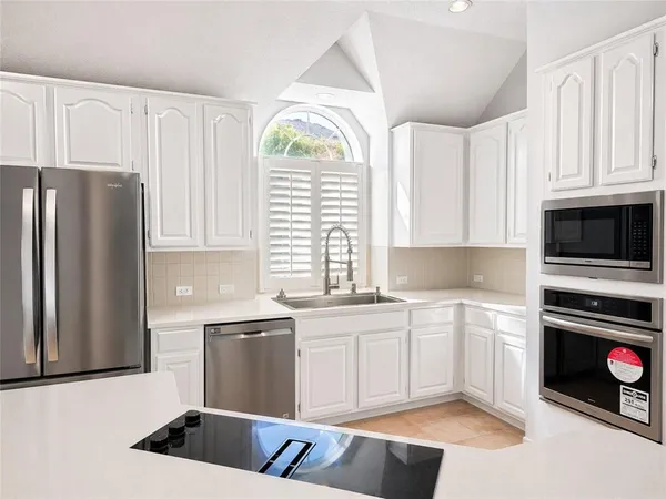 $2,950 | 4304 Echomont Lane, Plano, TX 75093