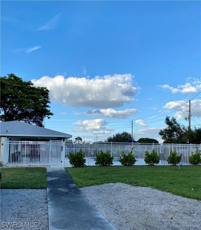 5225 Leeds Road Fort Myers, FL 33907 - Photo 20 of 20 Gallery Image 20