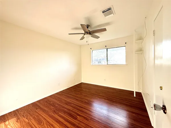 $195,000 | 1415 Avenue C, Danbury, TX 77534