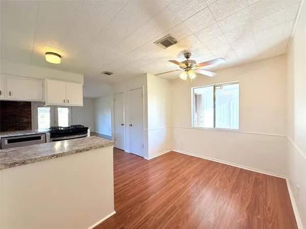 $195,000 | 1415 Avenue C, Danbury, TX 77534