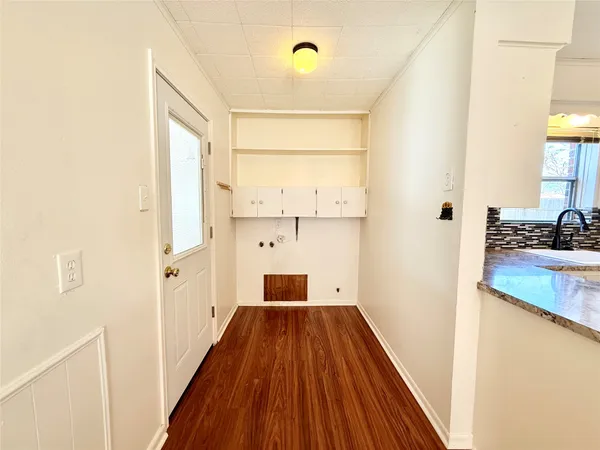 $195,000 | 1415 Avenue C, Danbury, TX 77534