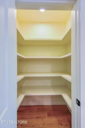 $425,000 | 160 Huckleberry Hollow, Kingston, TN 37763