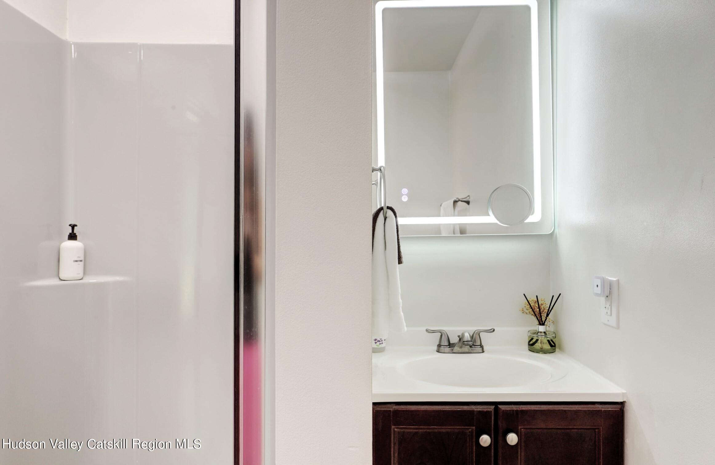 22 Valk Road Saugerties, NY 12477 - Photo 12 of 31 10b