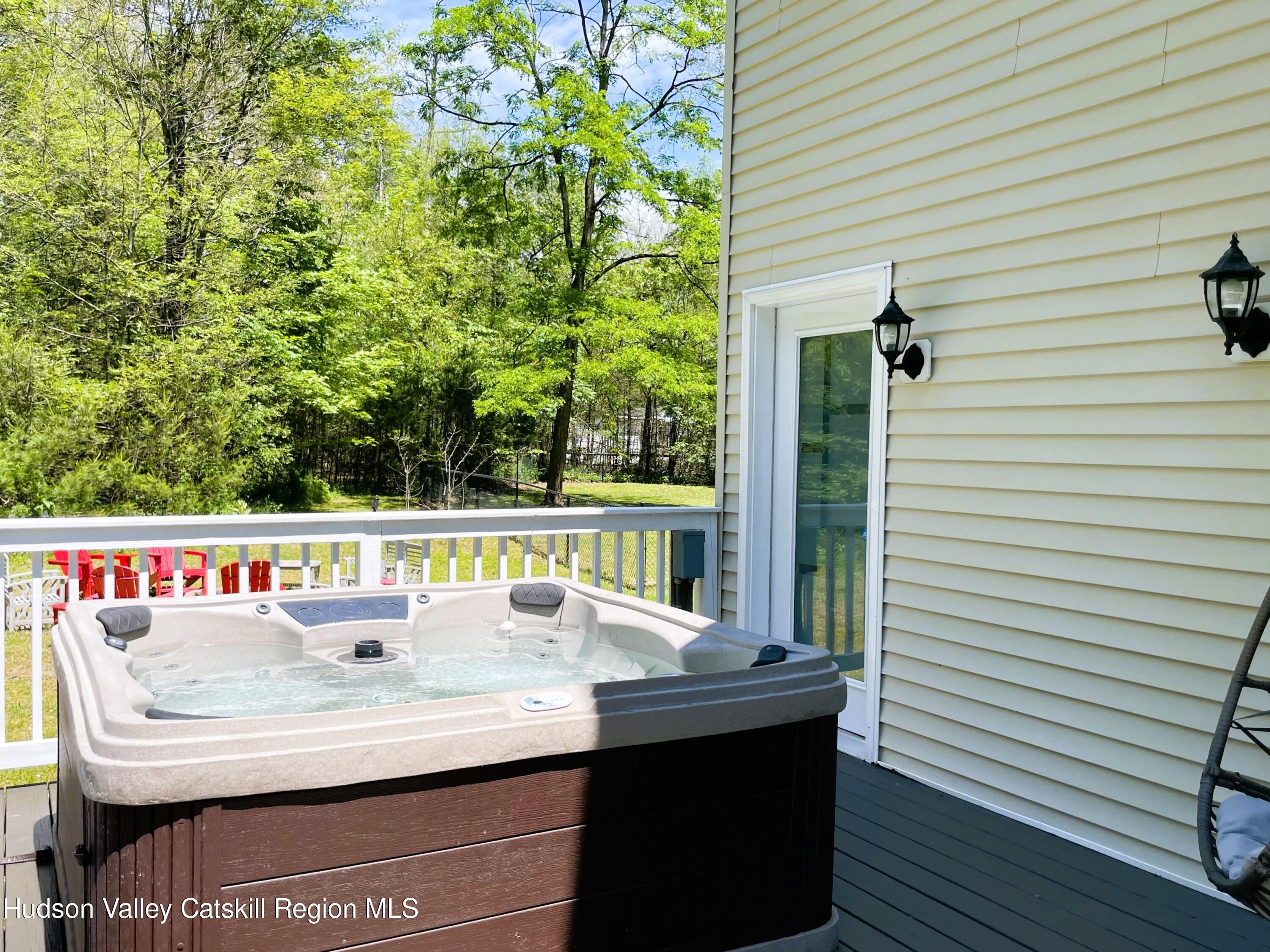 22 Valk Road Saugerties, NY 12477 - Photo 23 of 31 20F