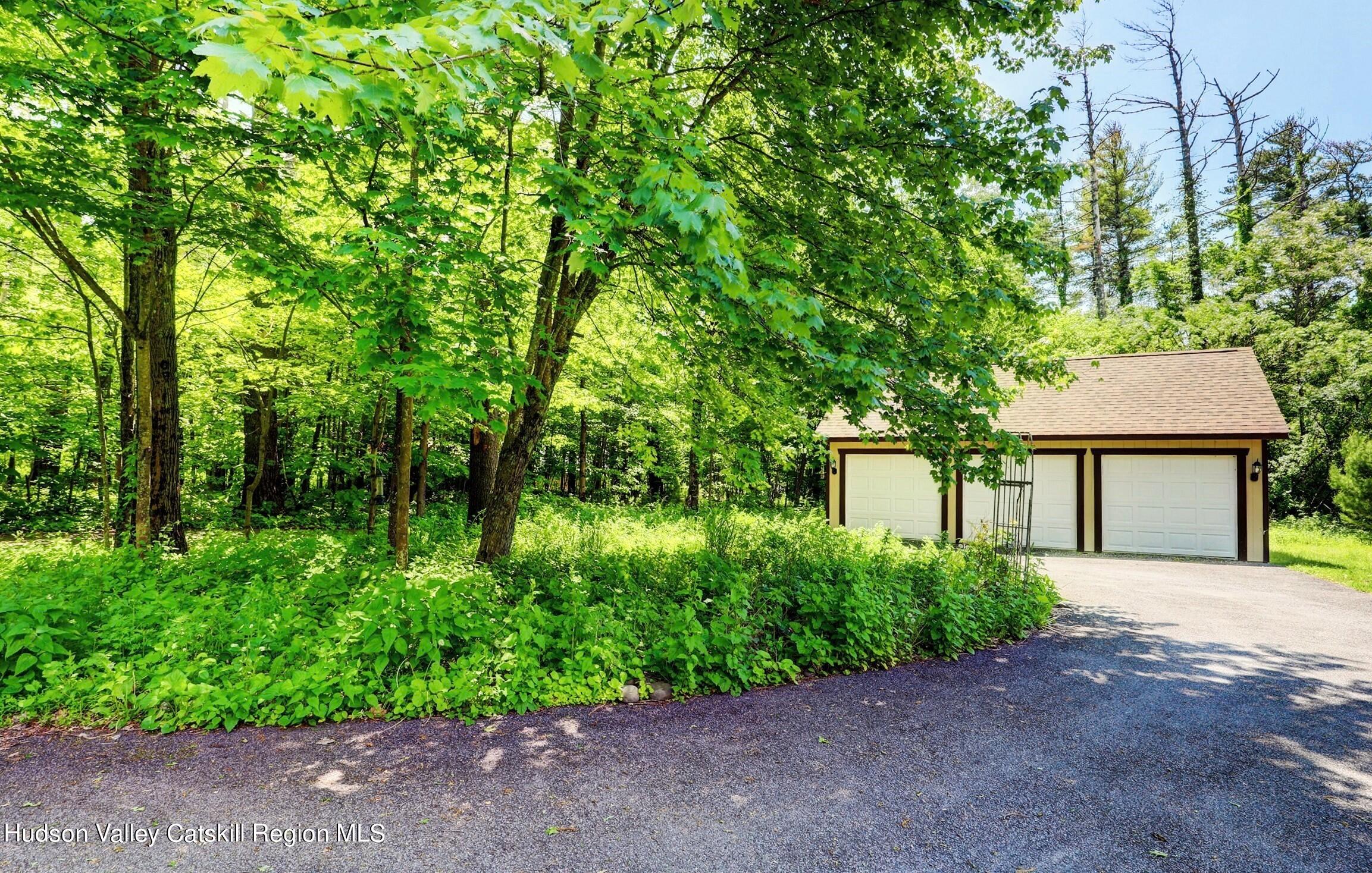 22 Valk Road Saugerties, NY 12477 - Photo 28 of 31 25