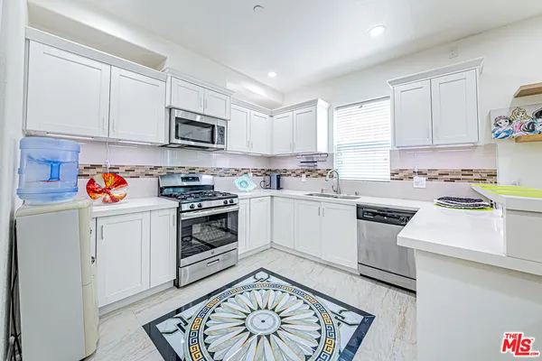 $649,000 | 1755 Heywood Street, Unit 106, Simi Valley, CA 93065