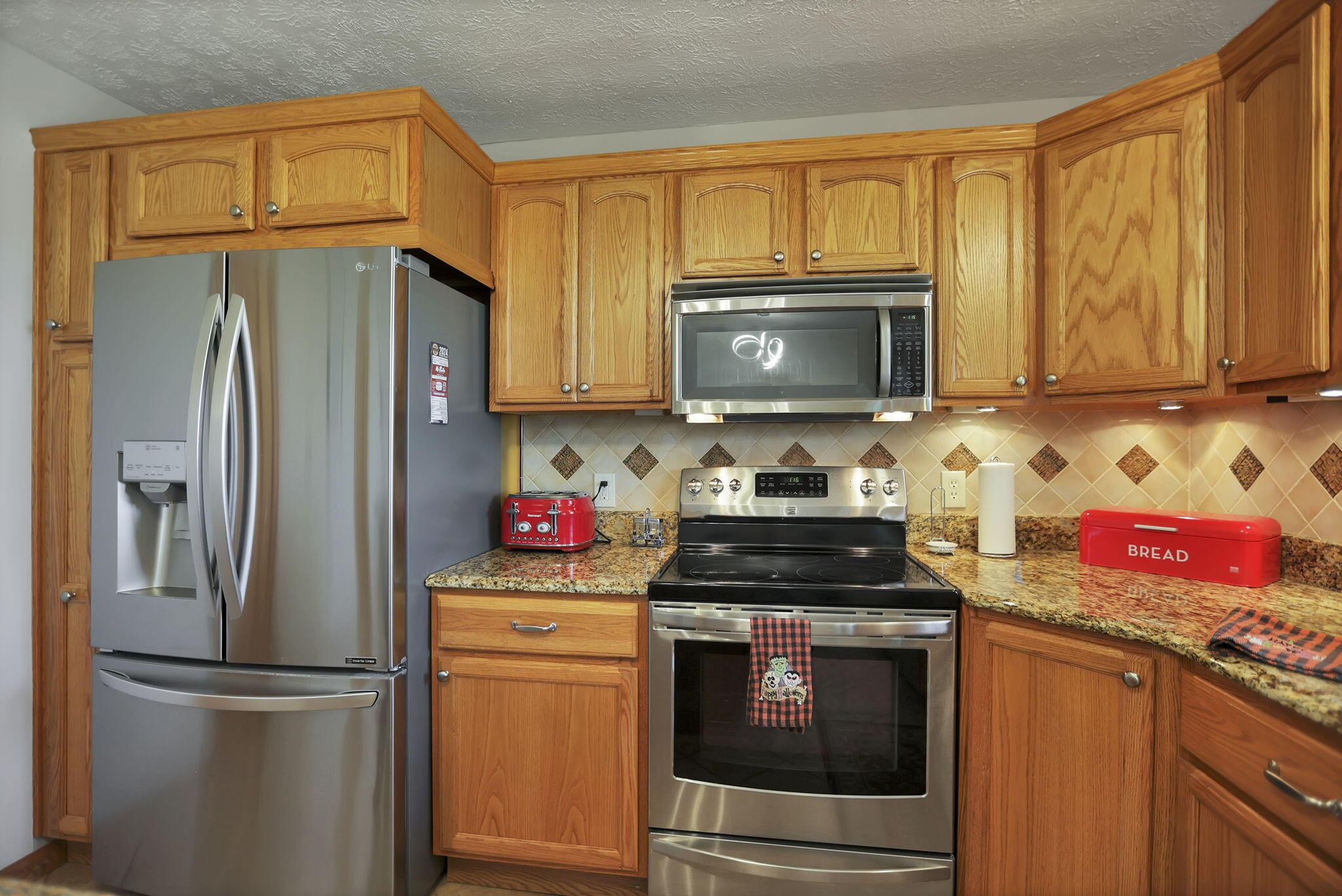8624 Stewart Road Northeast Newark, OH 43055 - Photo 20 of 105 32-web-or-mls-BS5A9850