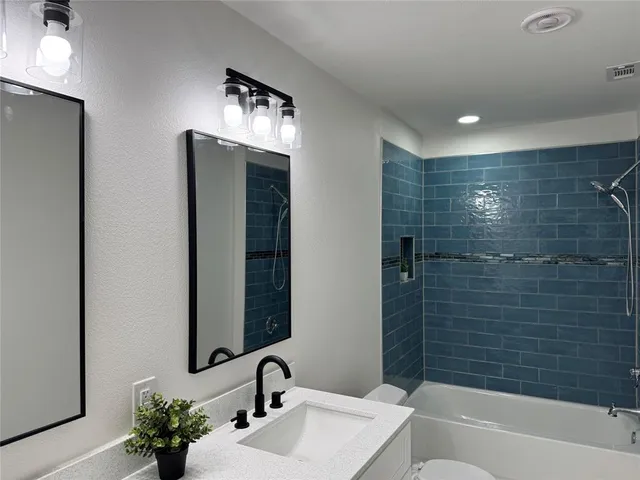 $2,800 | 310 Sunset Court, Arlington, TX 76013