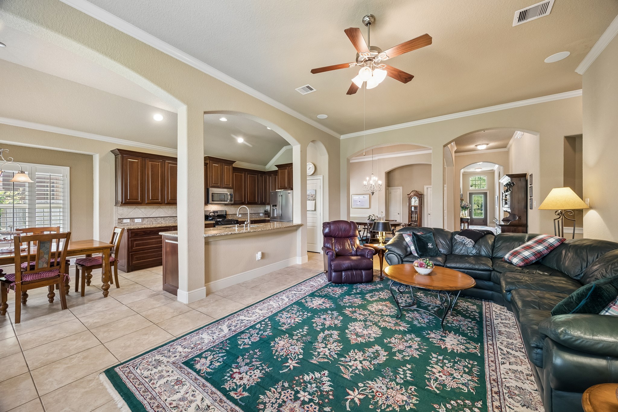 14 Tallgrass Way Spring, TX 77389 - Photo 11 of 31