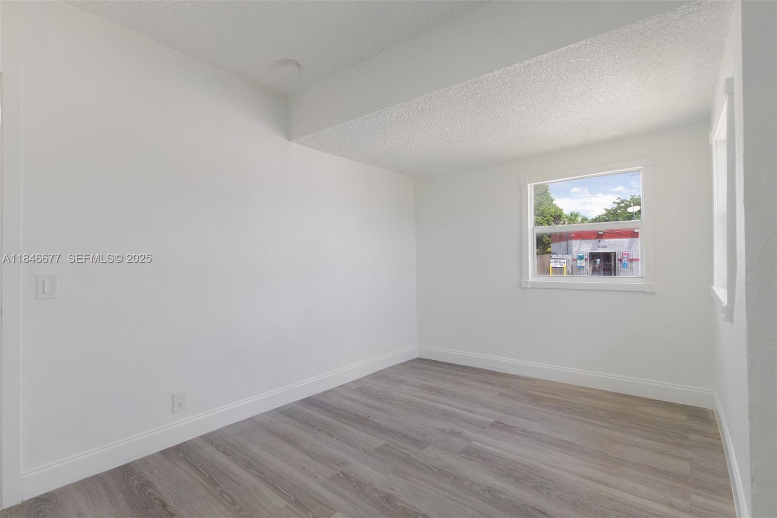 1021 West 33rd Street Riviera Beach, FL 33404 - Photo 14 of 24