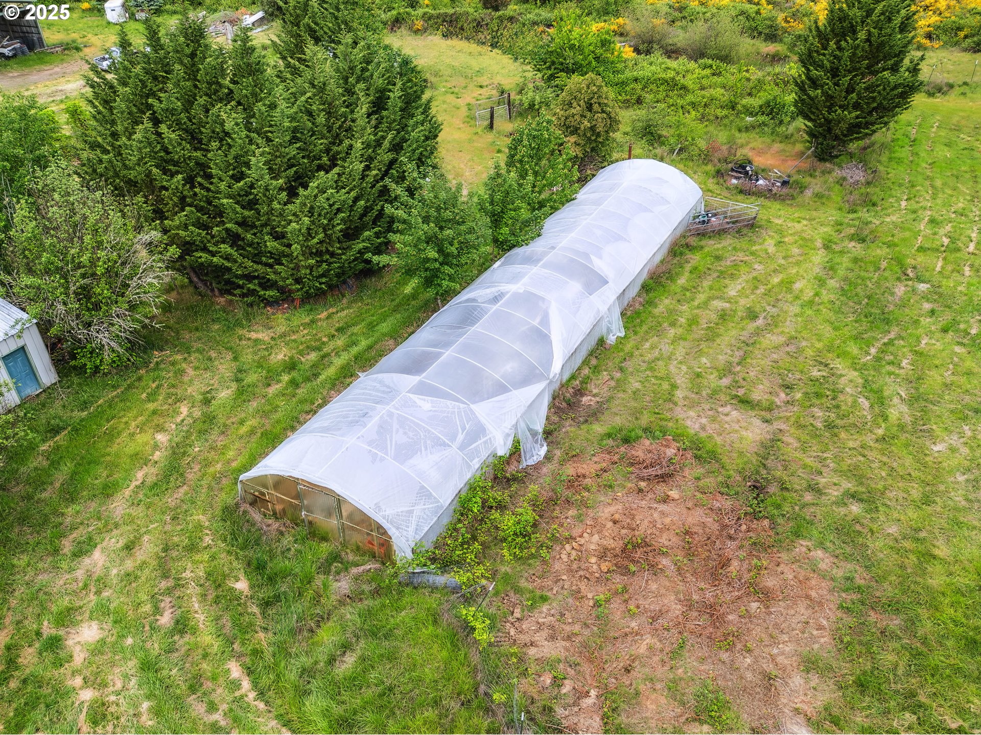 250 Valley View Road Sutherlin, OR 97479 - Photo 44 of 46 Greenhouse