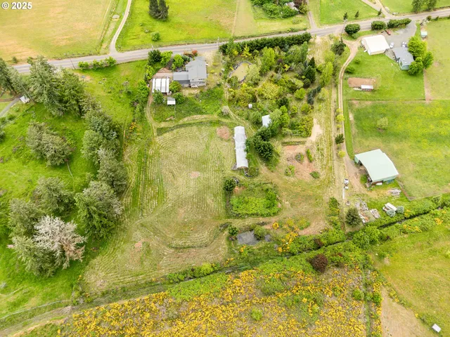 $734,000 | 250 Valley View Road, Sutherlin, OR 97479