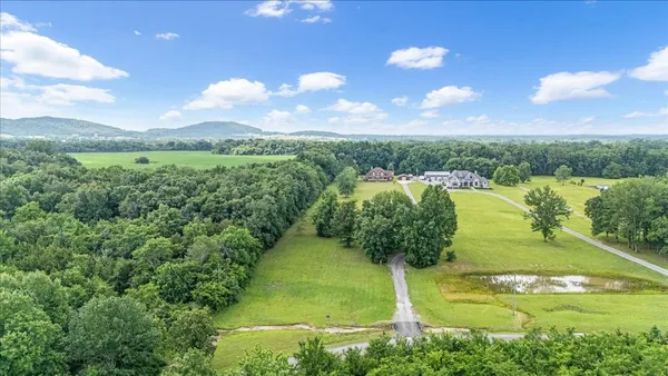 $900,000 | 1055 Campground Road, Bell Buckle, TN 37020