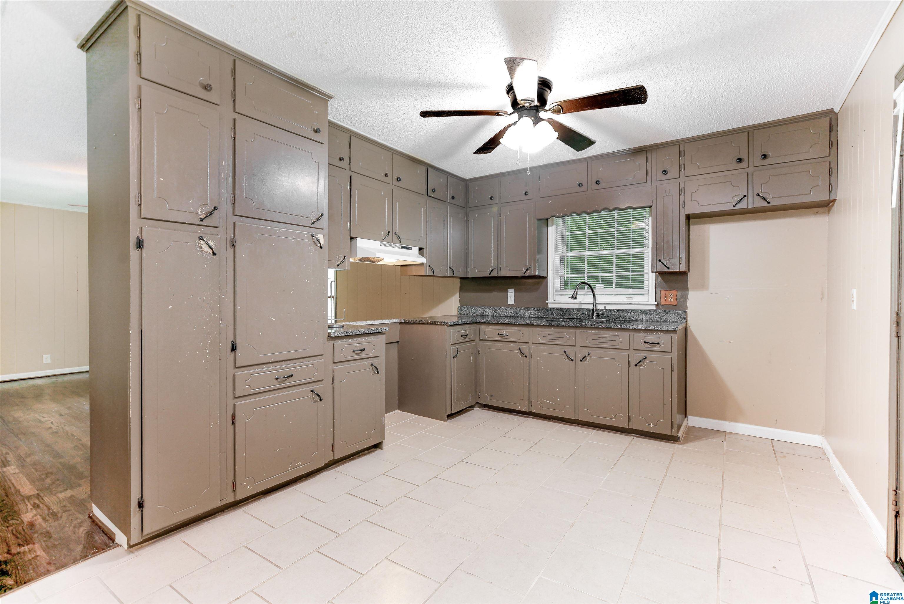 2241 Arcadia Road Birmingham, AL 35214 - Photo 3 of 33