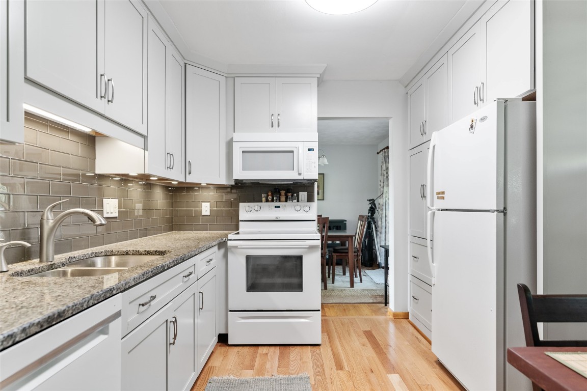 47 Frederick Drive Apalachin, NY 13732 - Photo 8 of 34