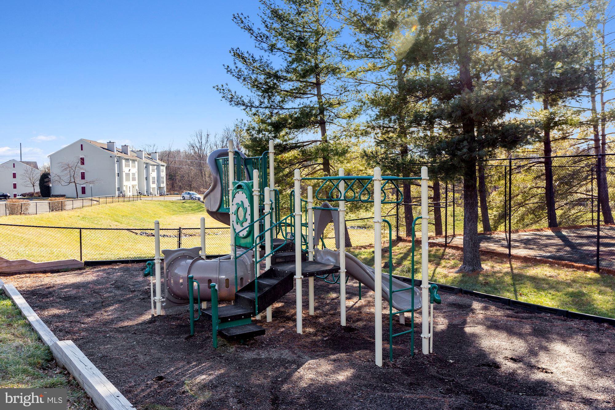 110 Fort Evans Road Southeast, Unit A Leesburg, VA 20175 - Photo 31 of 34 Playground