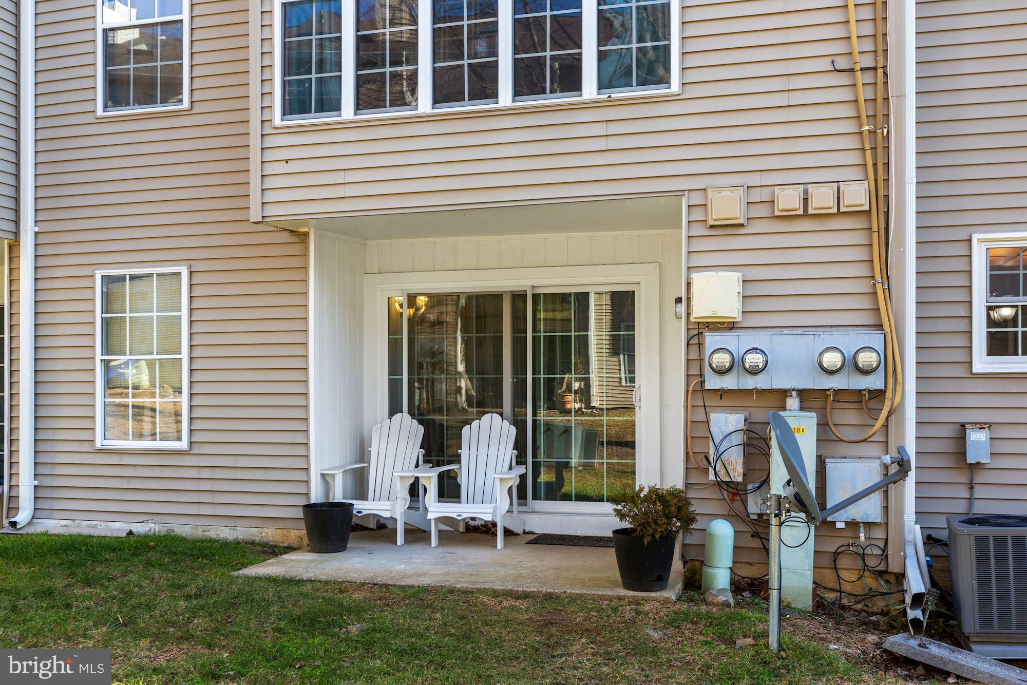 110 Fort Evans Road Southeast, Unit A Leesburg, VA 20175 - Photo 33 of 34 Small patio